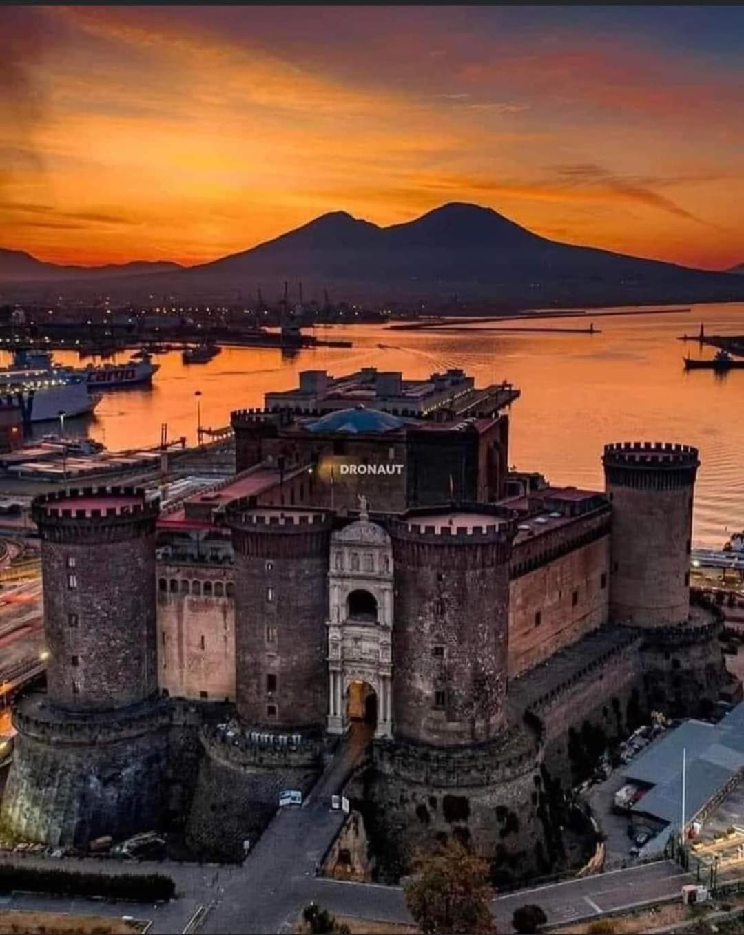 Napoli&Love Apartment Bovio Centro Storico المظهر الخارجي الصورة